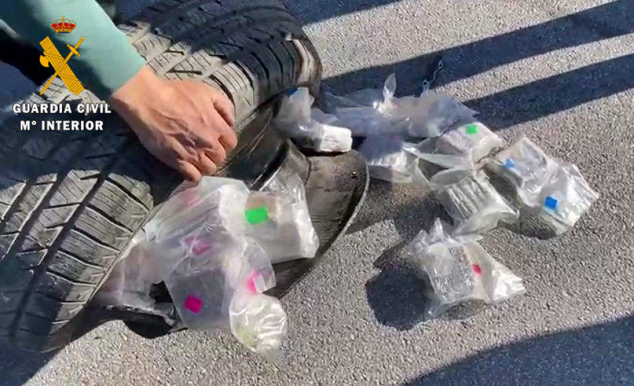 Droga oculta en el vehículo