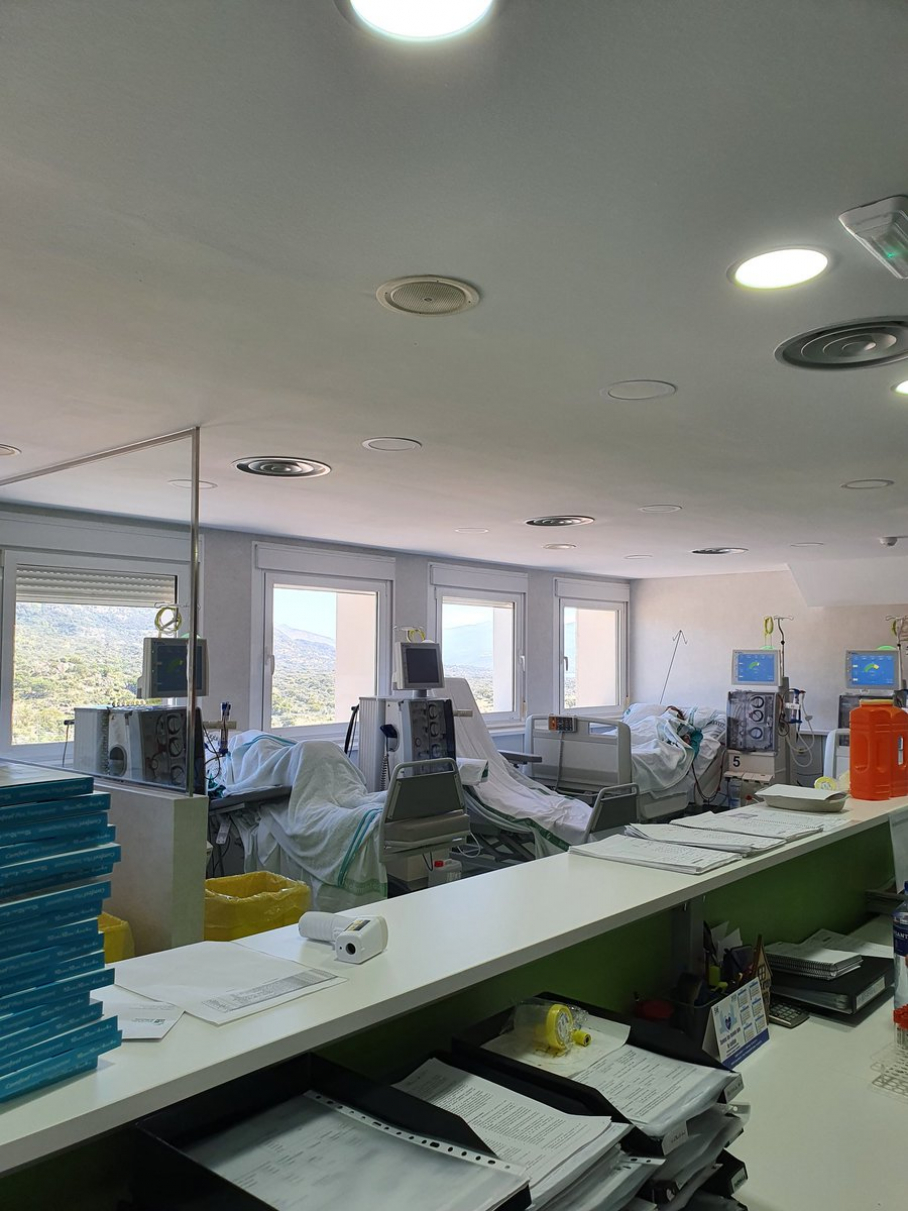Plasencia estrena unidad de hemodiálisis.
