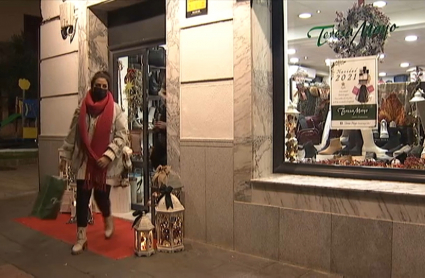 Fachada de uno de los establecimientos que participan en la 'Noche de Compras'.