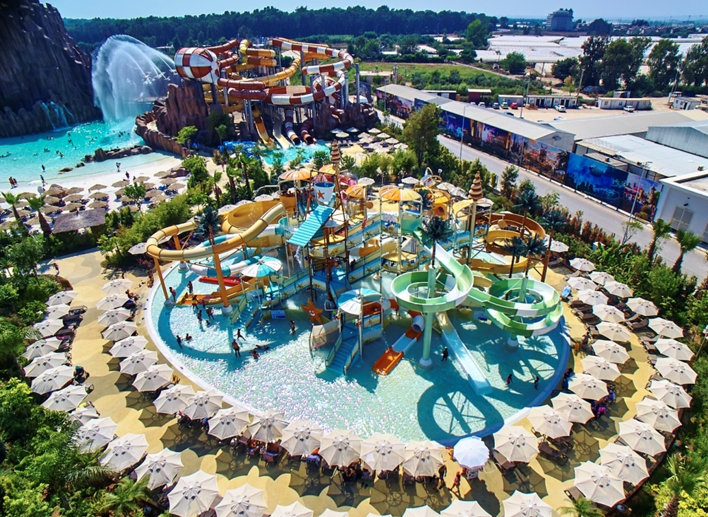 'The Land of Legends' de Turquía, uno de los parques en los que se basará el proyecto extremeño