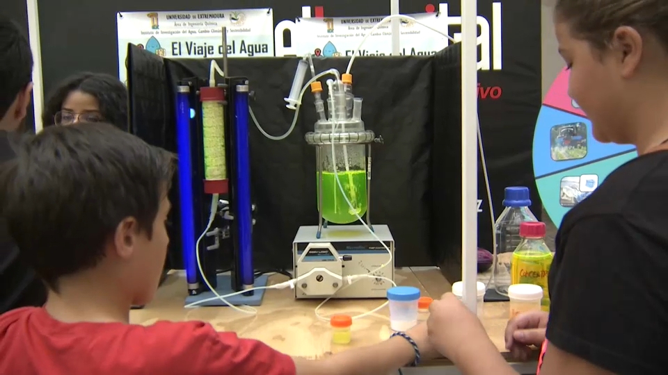 Celebración de la 'Noche de los investigadores' en Badajoz