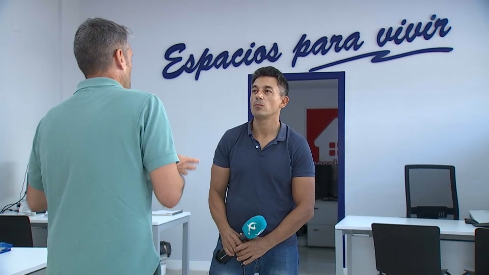 Cae más de un 15% la compraventa de viviendas en Extremadura