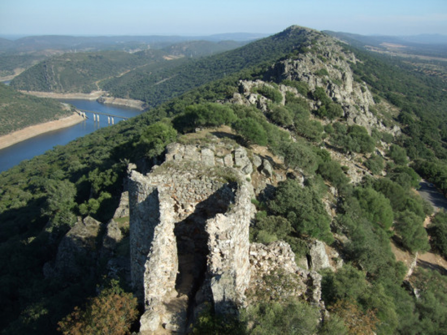 Panorámica del Parque Nacional de Monfragüe desde su castillo