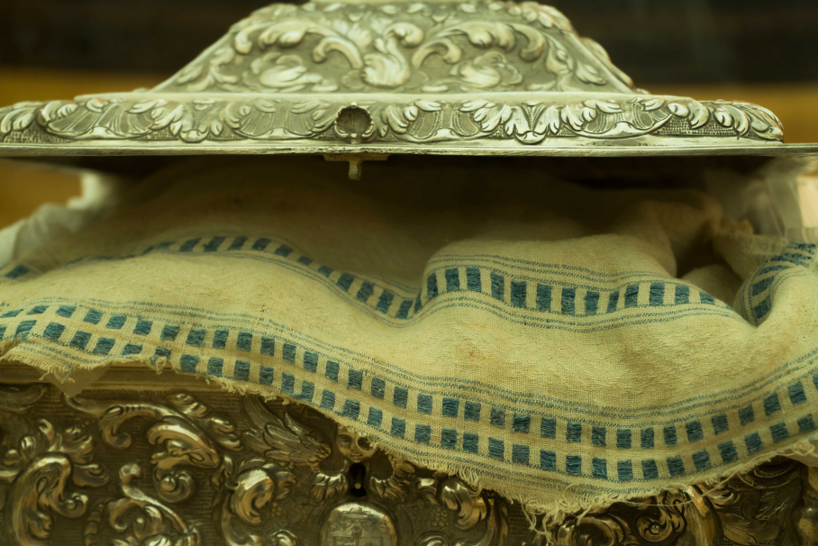 mantel sagrado catedral de coria