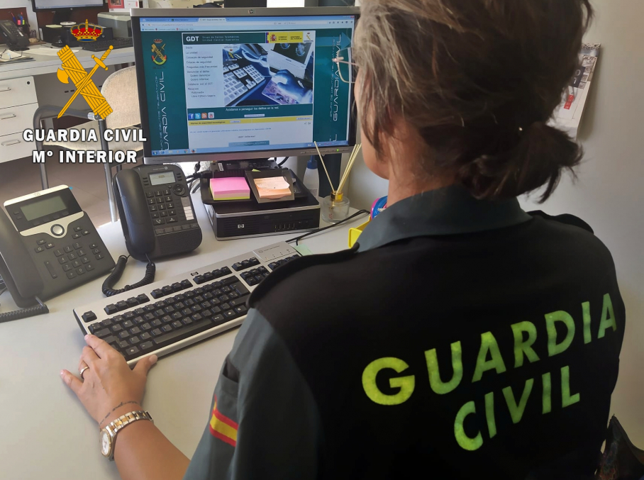 Agente de la Guardia Civil