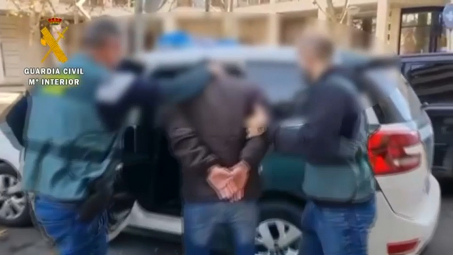 Detención de un joven en Navalmoral de la Mata por estafar en internet