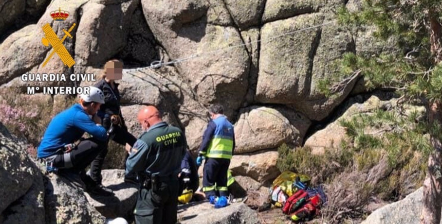 Rescate Guardia Civil en la Garganta de los Infiernos