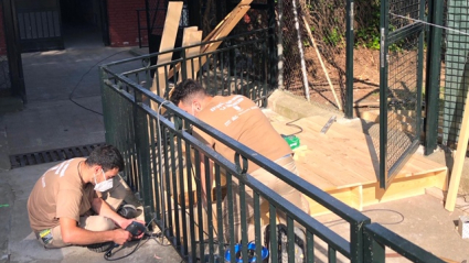 Adecuación de acceso a la piscina.