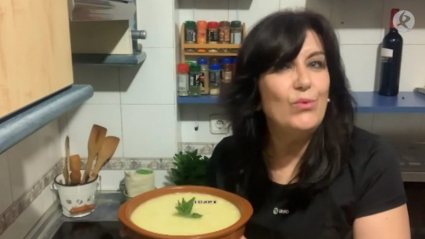 isabel moro, elabora el gazpacho pastor