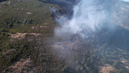 Vista aérea del incendio