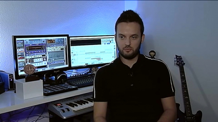 Santiago Trigueros, en su estudio de Badajoz