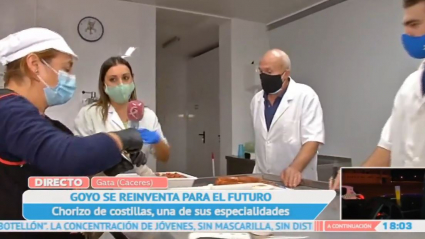 Chorizo de costilla en Gata