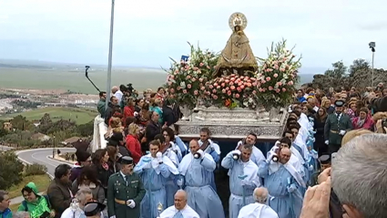 Una de las últimas procesiones protagonizadas por la Virgen de la Montaña de Cáceres
