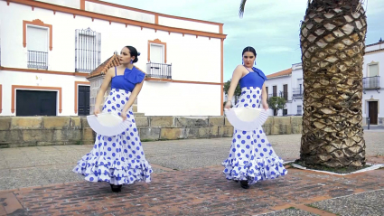 BAILAORAS DE MONESTERIO - MUÉVETE