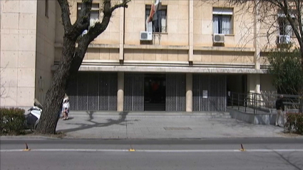 Fachada de la Audiencia Provincial de Badajoz, esta mañana