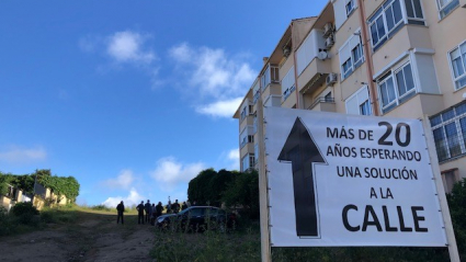 Los vecinos de la travesía Avenida de Extremadura llevan desde 1986 esperando mejoras en la calle.