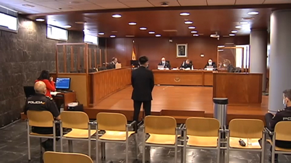 Acusado de acuchillar al exnovio de su pareja