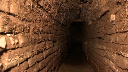 Cloaca en el Teatro Romano de Mérida