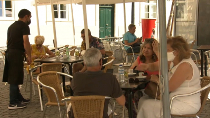 Terraza de un local de hostelería este viernes en Elvas