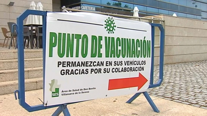 Cartel punto de vacunación en Feval