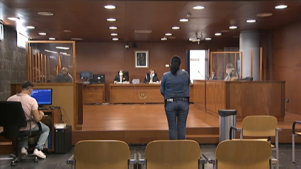 Condenada por robar a una anciana a la que cuidaba