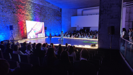 Actuación musical en la Gala Fancinegay