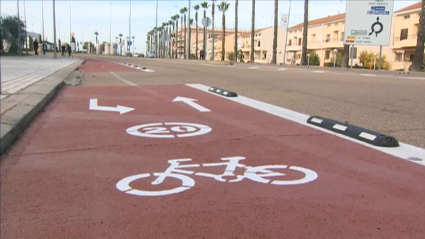 uno de los carriles bici que conectará con el futuro itinerario ciclista y peatonal