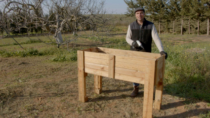 Renato hace una mesa de cultivo