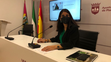 La concejala de Turismo, Belinda Martín, en una comparecencia.