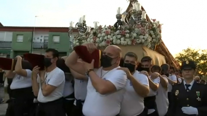 Procesión en el Cerro de Reyes