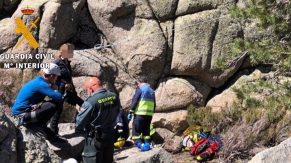 Rescate Guardia Civil en la Garganta de los Infiernos