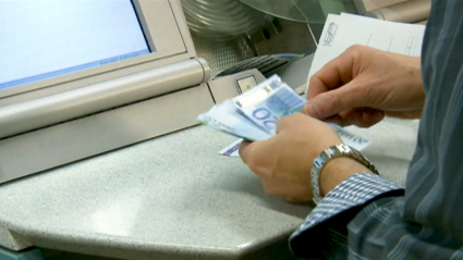 Dinero, salarios