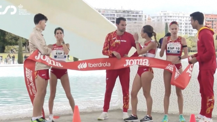 Equipo español de relevos marcha