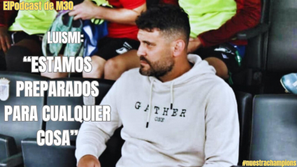 Luismi Álvarez, ya ex técnico del Llerenense, en el banquillo del Nuevo Vivero.