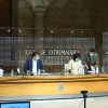 Imagen del Presidente de la Junta y representantes de las asociaciones de autónomos firmando el nuevo Plan de Empleo Autónomo 2020-2023