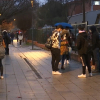 Estudiantes de Secundaria a las puertas de su instituto