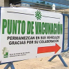 Cartel punto de vacunación en Feval