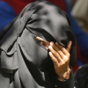 Mujer con burka negro