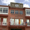 Antiguo ayuntamiento de Oza dos Ríos, que desde 2013 es la Casa Consistorial de Oza-Cesuras, en la provincia de A Coruña.