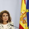 La ministra de Hacienda, María Jesús Montero, participa en la rueda de prensa celebrada tras la reunión del Consejo de Ministros, que aprueba un plan con el que se busca convertir a España en un importante centro de diseño y fabricación de microchips, mediante la canalización de 11.000 millones de euros de fondos europeos, este martes en el complejo del Palacio de La Moncloa.