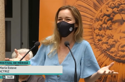 María Estévez en la presentación de La comedia de la cestita