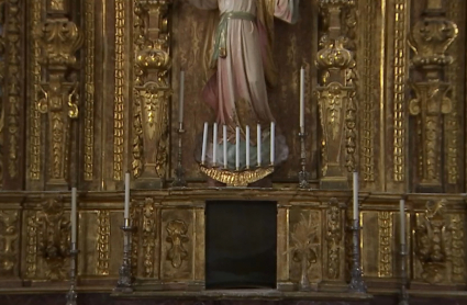 Interior de la Iglesia Nuestra Señora de la Encarnación sin el  sagrario