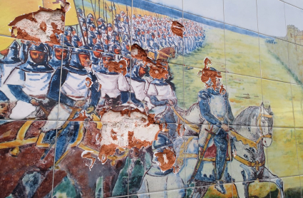 Imagen del mural de Alfonso IX dañado