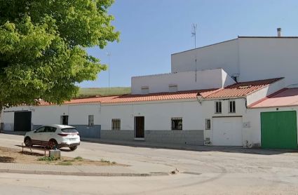 Fachada de la casa de Fuente de Cantos, en la que se habría realizado el robo