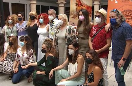 Parte del reparto de 'Las suplicantes?, el último estreno del Festival de Mérida