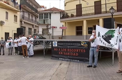 Protesta en Cilleros por las ambulancias