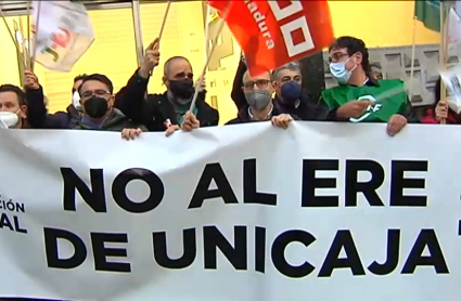 Protesta de la plantilla de UNICAJA 