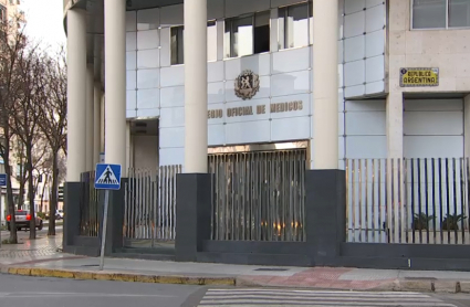 Fachada del Colegio Oficial de Médicos de Badajoz