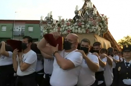 Procesión en el Cerro de Reyes