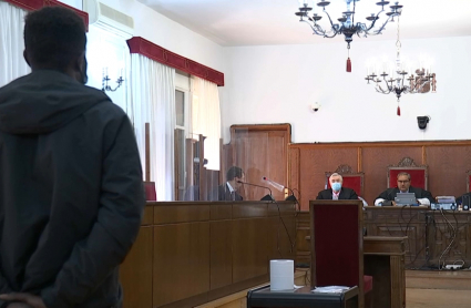 Imagen del acusado en la sala de la Audiencia de Badajoz 